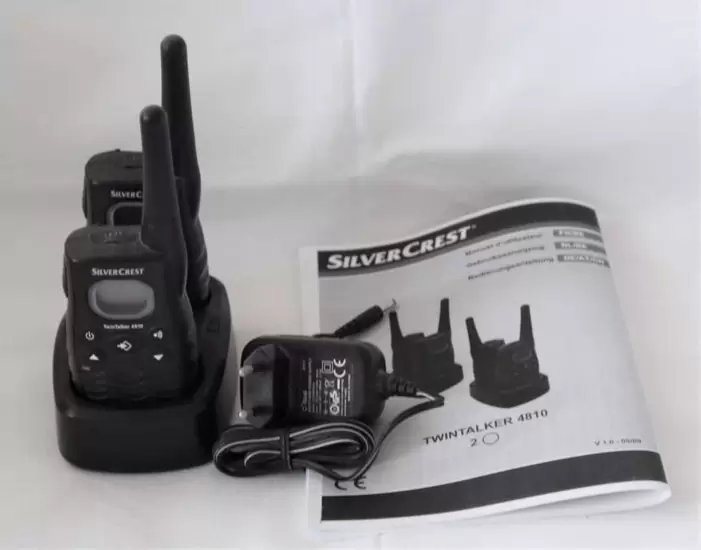 CHF 18.– Lot de 2 talkies walkies Sylver Crest avec chargeur